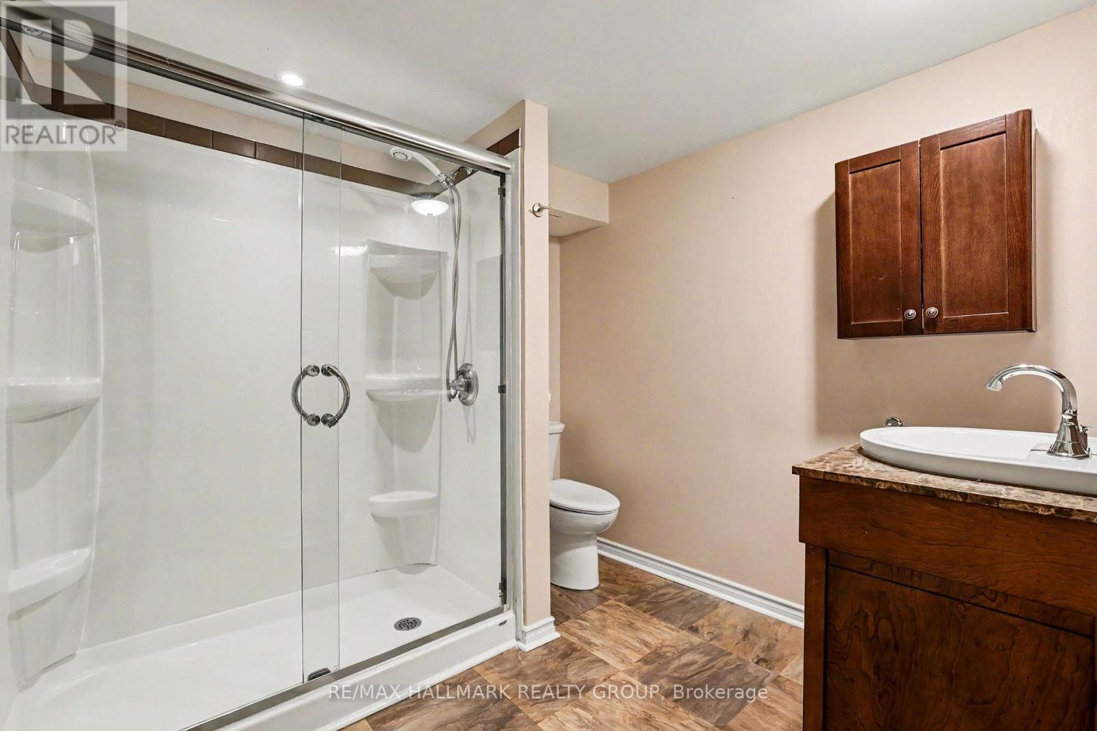 33 Newbury Avenue, Ottawa, Ontario  K2E 6K7 - Photo 24 - X13491800