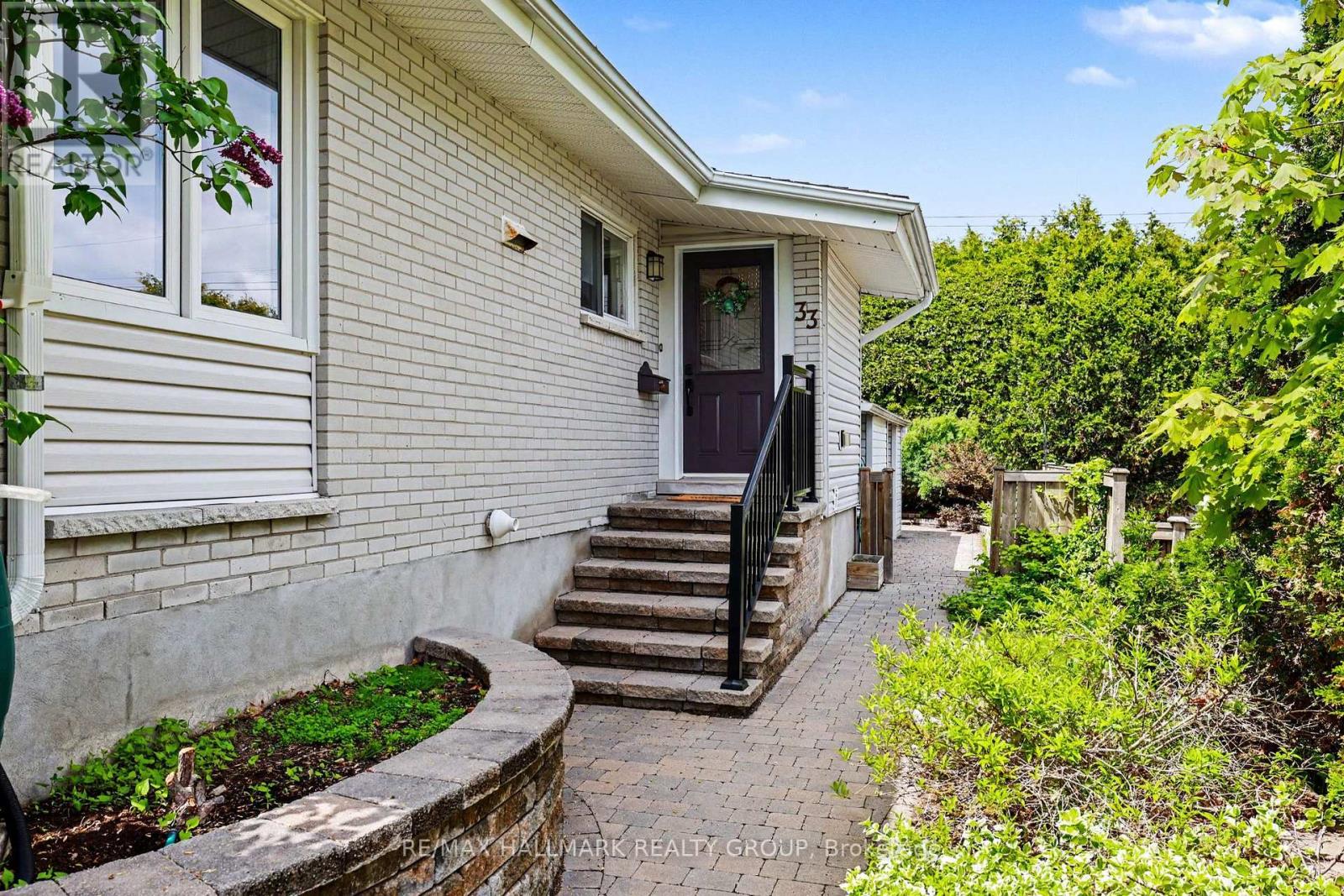 33 Newbury Avenue, Ottawa, Ontario  K2E 6K7 - Photo 30 - X13491800