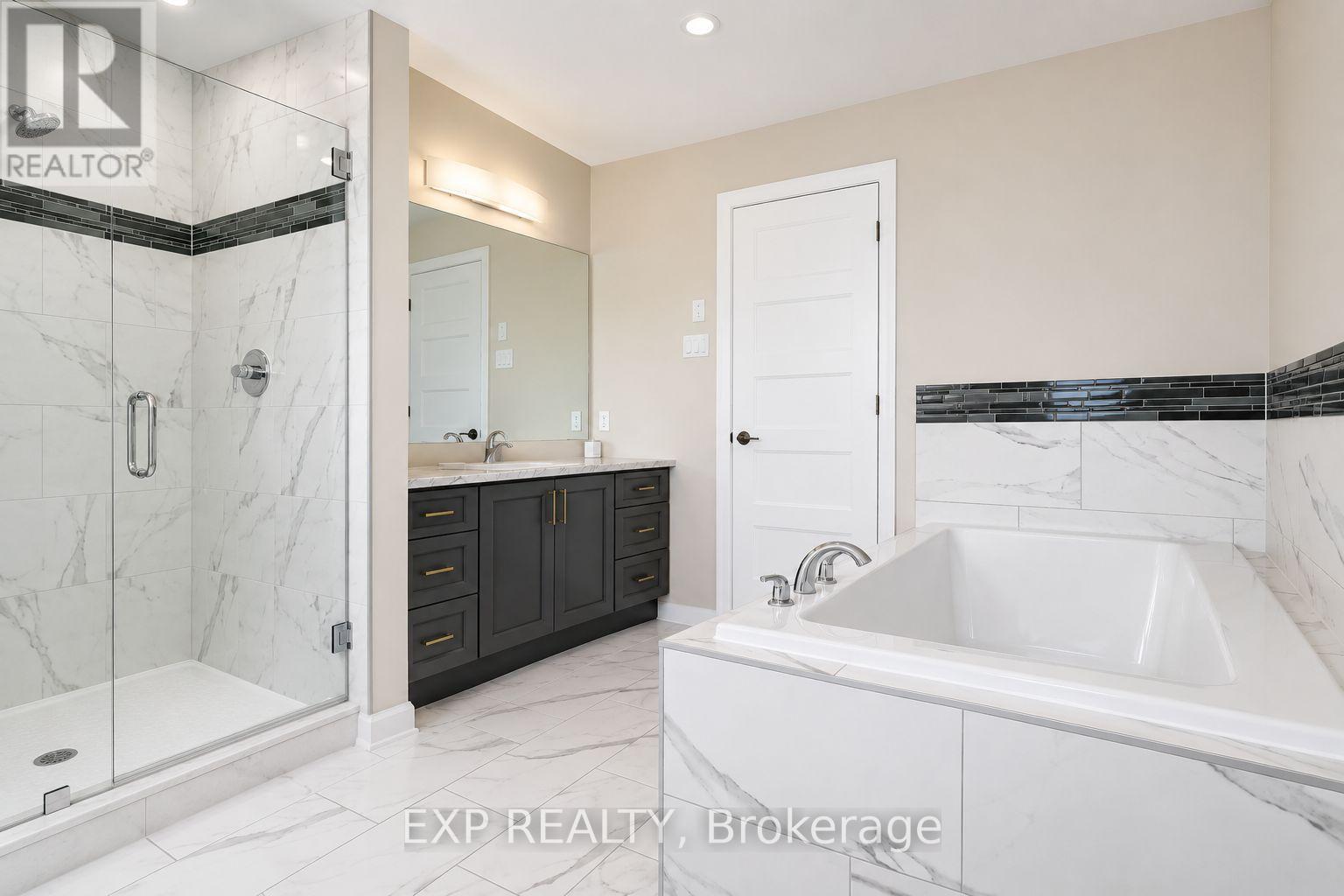 305 Moonlight Drive, Russell, Ontario  K4R 0L1 - Photo 14 - X13491808