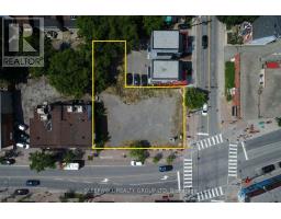 290 BOOTH STREET, Ottawa, Ontario
