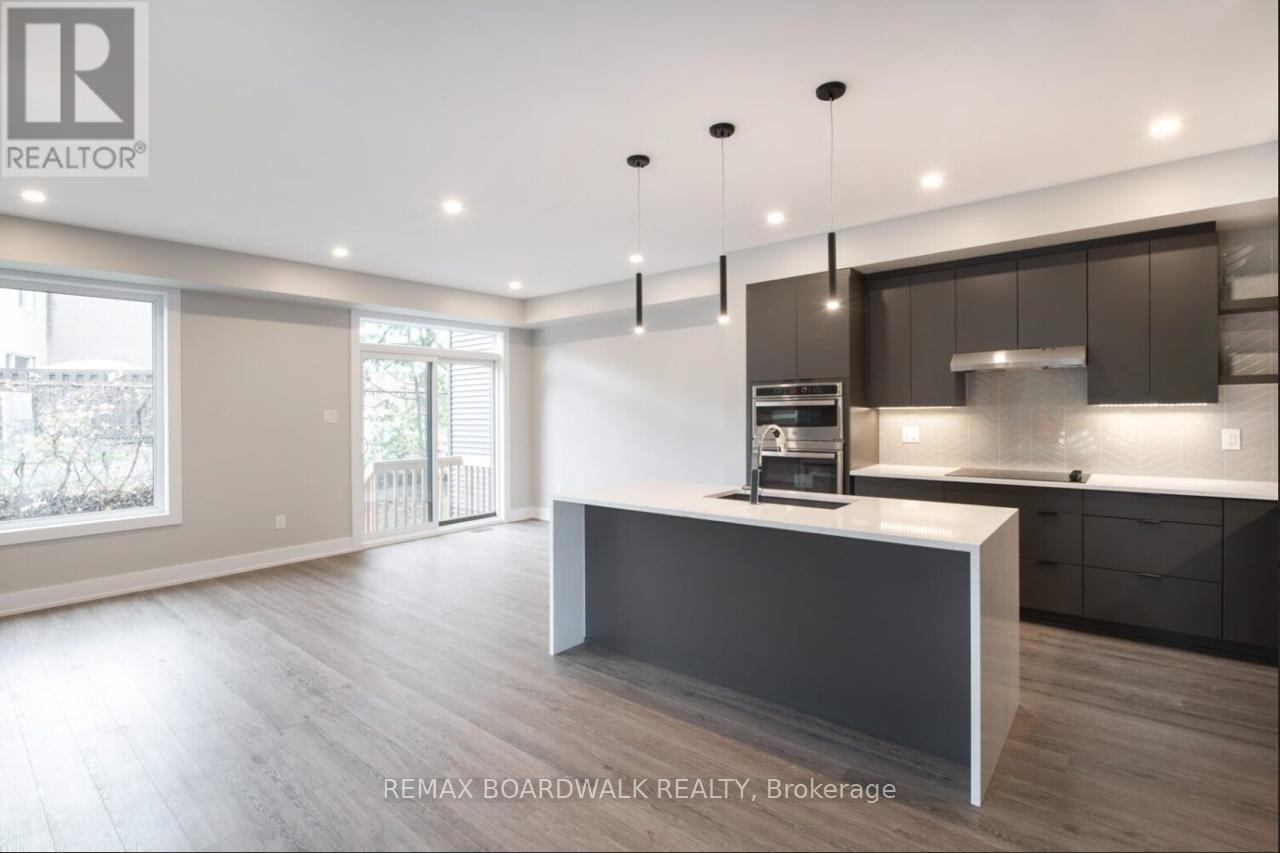 2928 Ahearn Avenue, Ottawa, Ontario  K2B 6Z9 - Photo 5 - X13491882