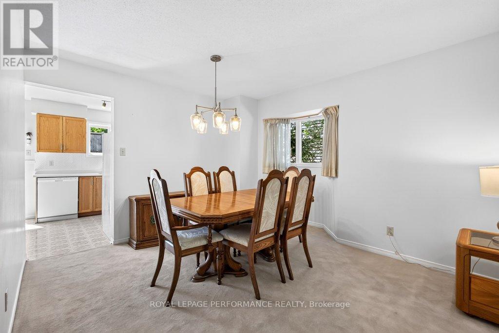 38 Burlington Crescent, Ottawa, Ontario  K1T 3K6 - Photo 11 - X13491888