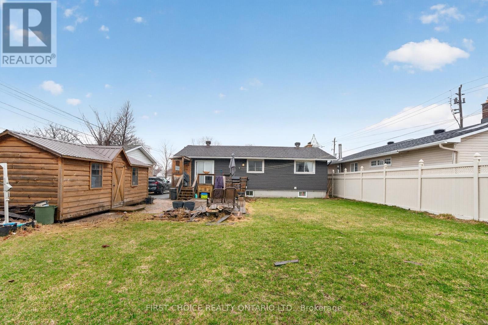 1307 Aurele Street, Ottawa, Ontario  K1B 3L4 - Photo 15 - X13491916