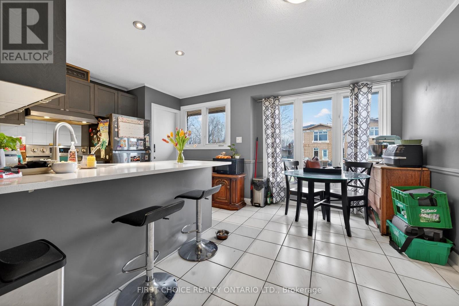1307 Aurele Street, Ottawa, Ontario  K1B 3L4 - Photo 7 - X13491916