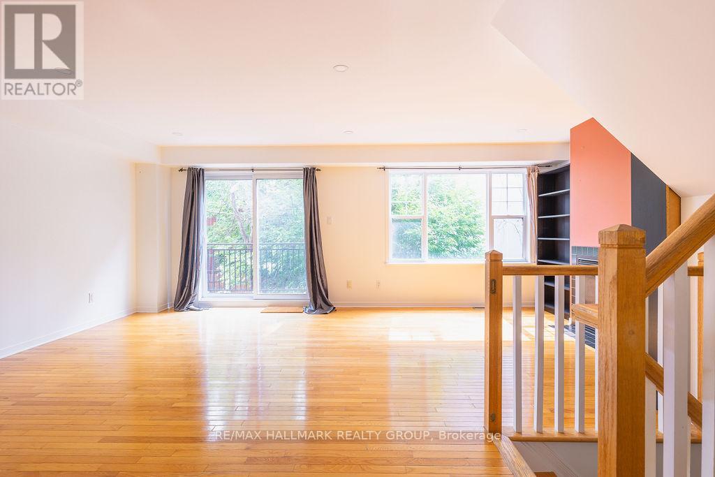 257 Mart Circle, Ottawa, Ontario  K1K 4S6 - Photo 10 - X13491956