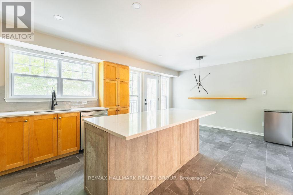 257 Mart Circle, Ottawa, Ontario  K1K 4S6 - Photo 17 - X13491956