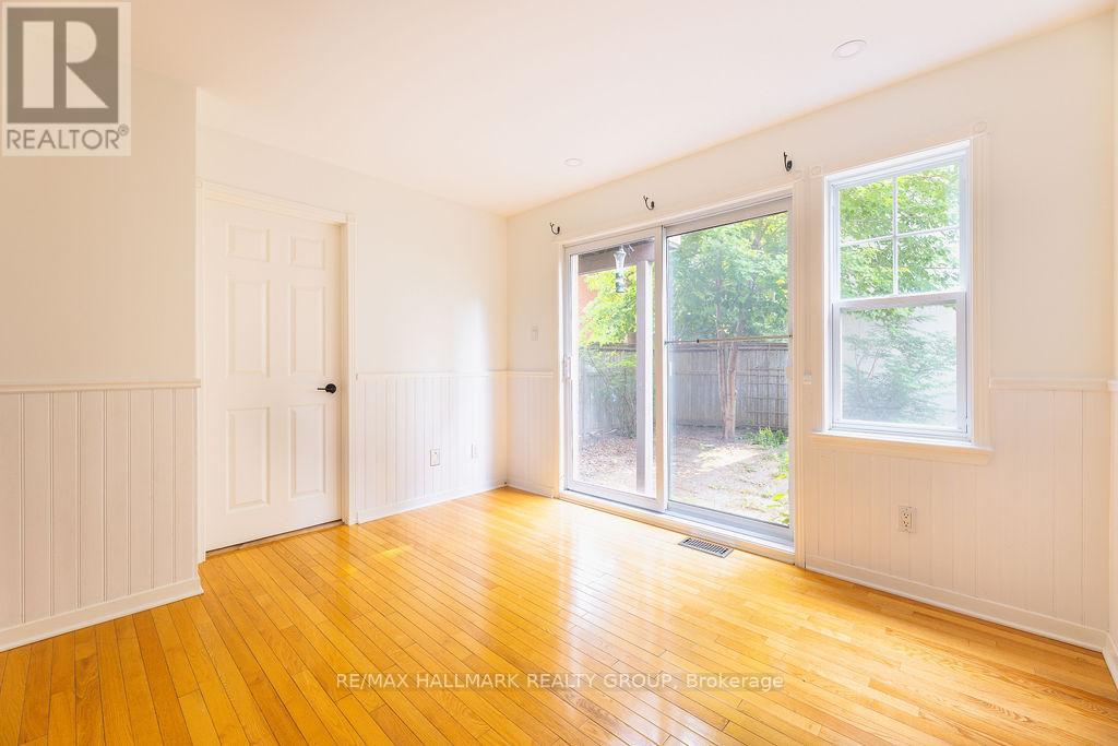 257 Mart Circle, Ottawa, Ontario  K1K 4S6 - Photo 6 - X13491956