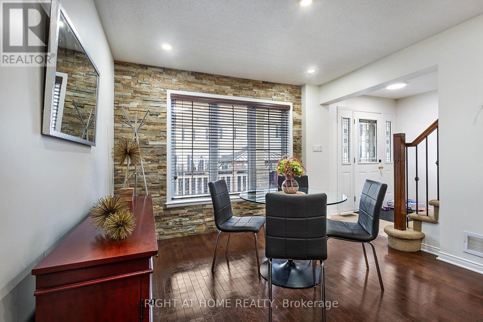 188 Patriot Place, Ottawa, Ontario  K2M 0B9 - Photo 6 - X13492040