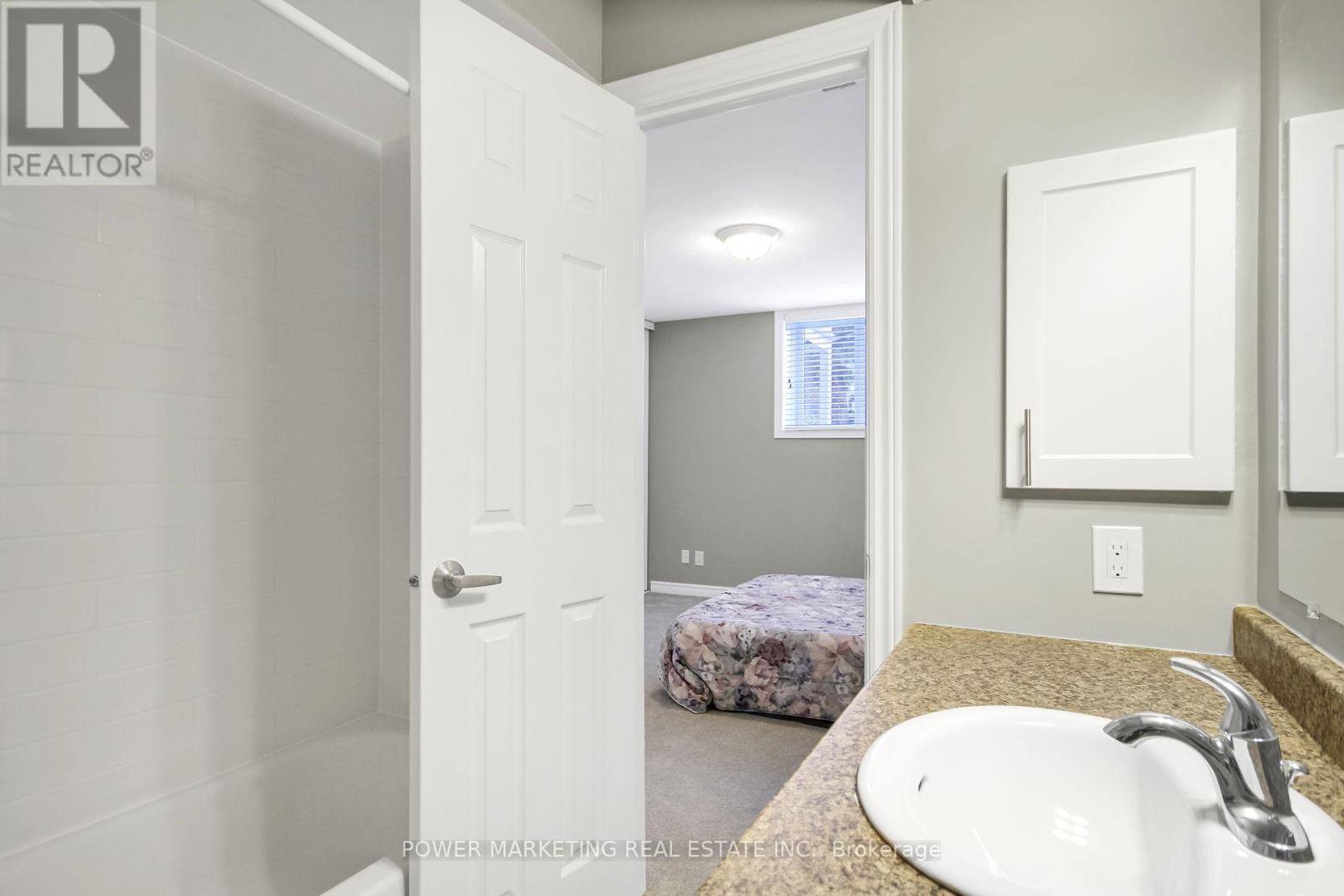 45 Waterbridge Drive, Ottawa, Ontario  K2G 6R5 - Photo 27 - X13492058