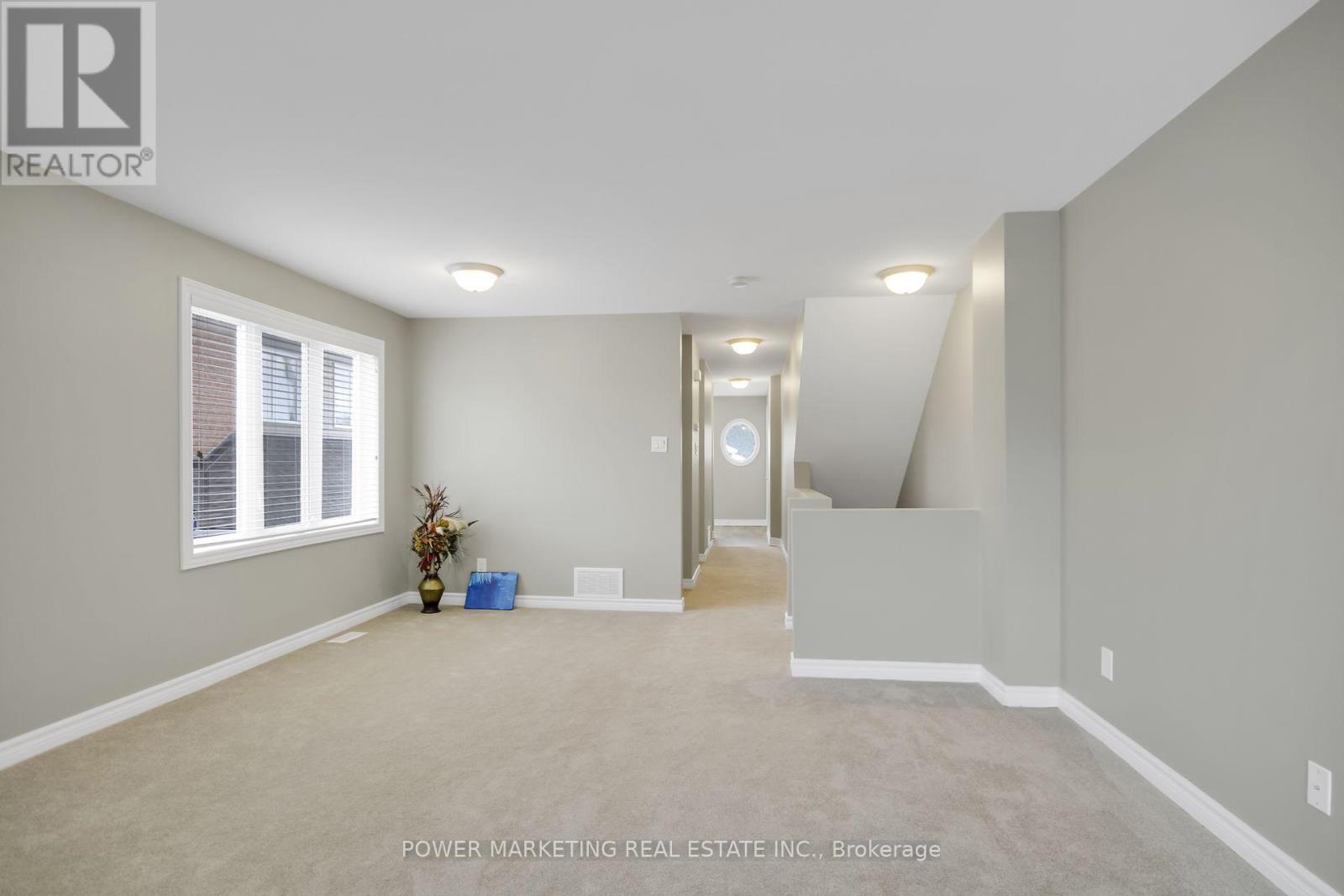 45 Waterbridge Drive, Ottawa, Ontario  K2G 6R5 - Photo 7 - X13492058