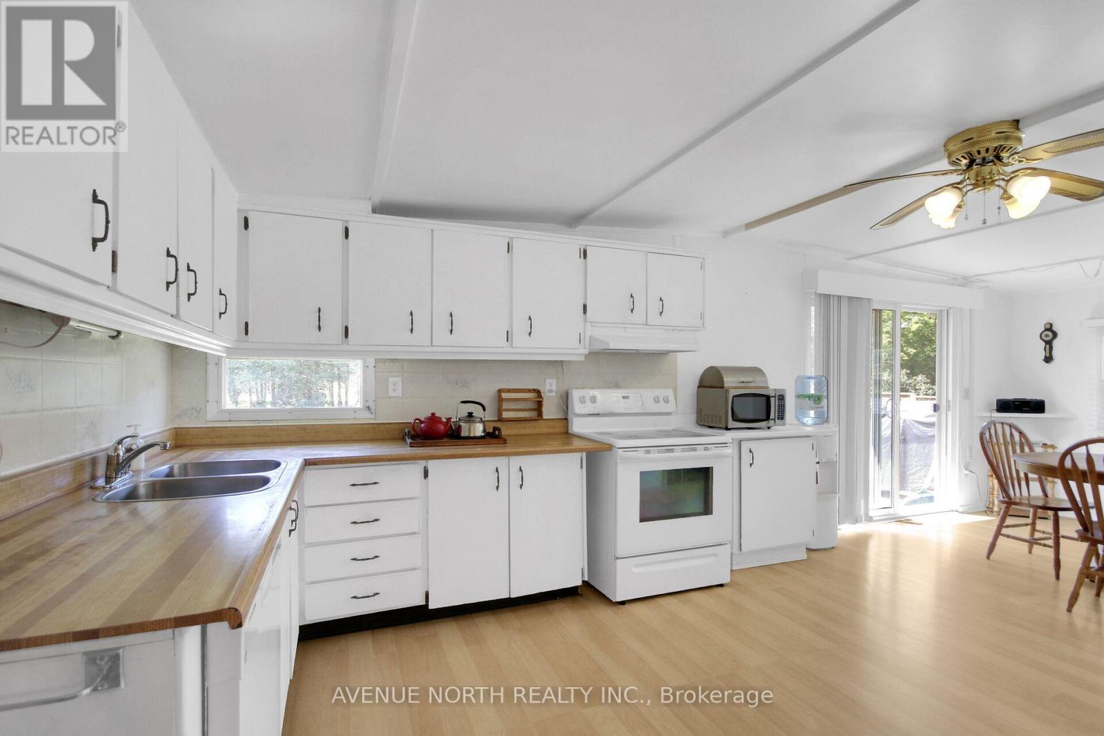 6898 Mitch Owens Road, Ottawa, Ontario  K4P 1C5 - Photo 17 - X13492112