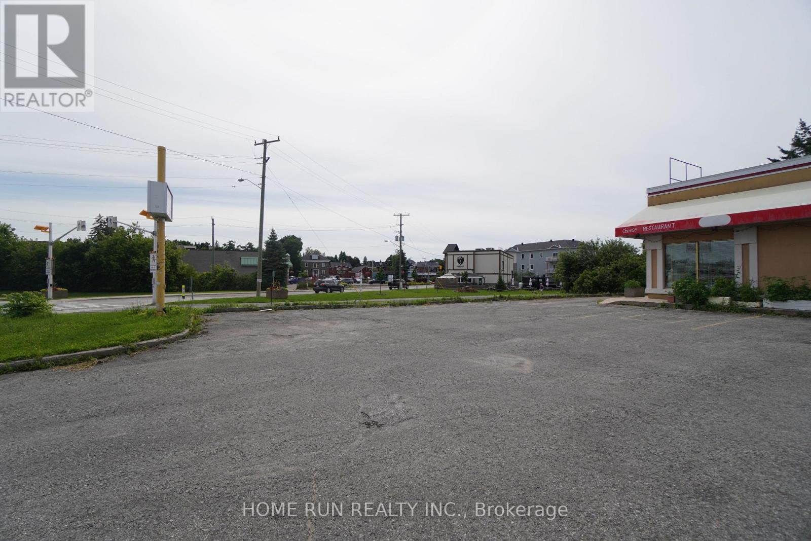 45 Munro Street, Carleton Place, Ontario  K7C 1H6 - Photo 10 - X13492114