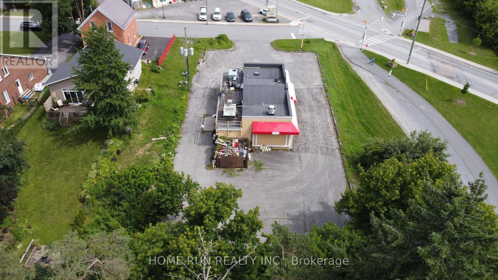 45 Munro Street, Carleton Place, Ontario  K7C 1H6 - Photo 3 - X13492114