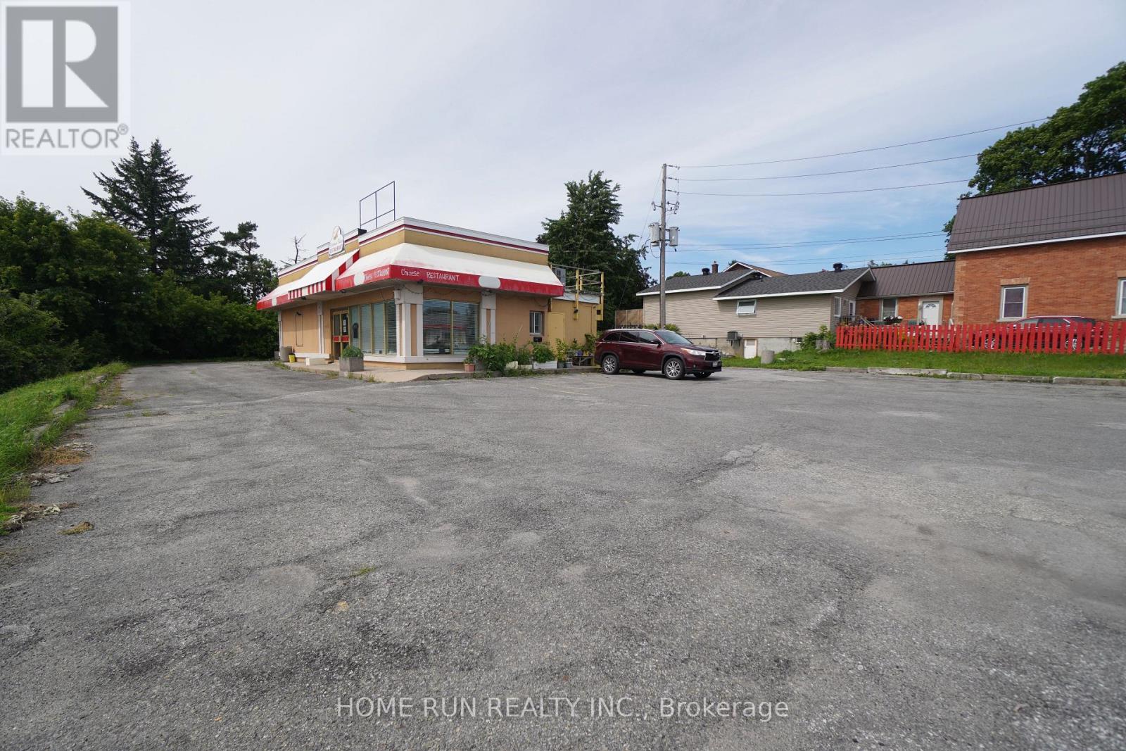 45 Munro Street, Carleton Place, Ontario  K7C 1H6 - Photo 9 - X13492114