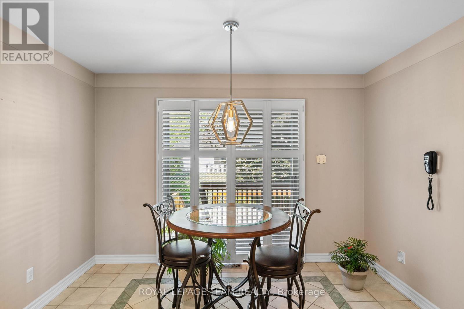 6526 Tooney Drive, Ottawa, Ontario  K1C 7G9 - Photo 13 - X13492200