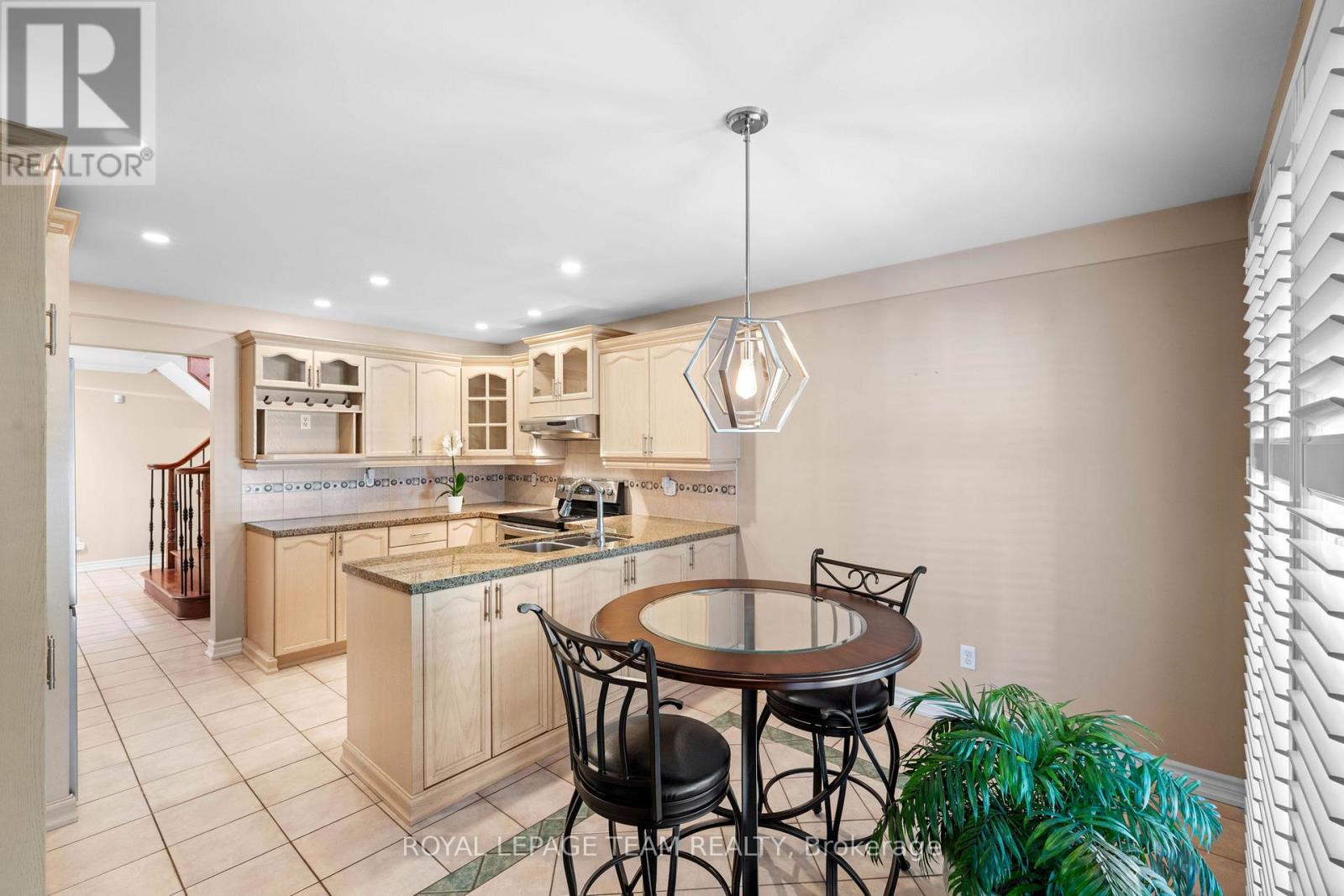6526 Tooney Drive, Ottawa, Ontario  K1C 7G9 - Photo 14 - X13492200