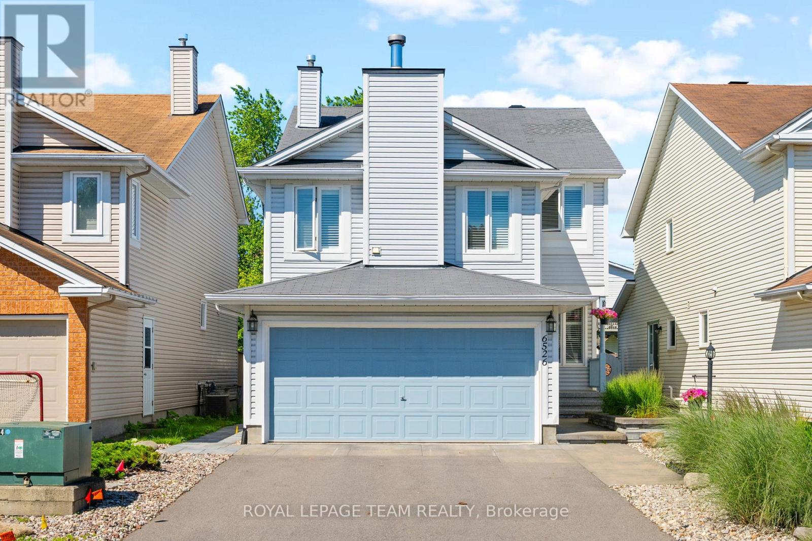 6526 Tooney Drive, Ottawa, Ontario  K1C 7G9 - Photo 2 - X13492200