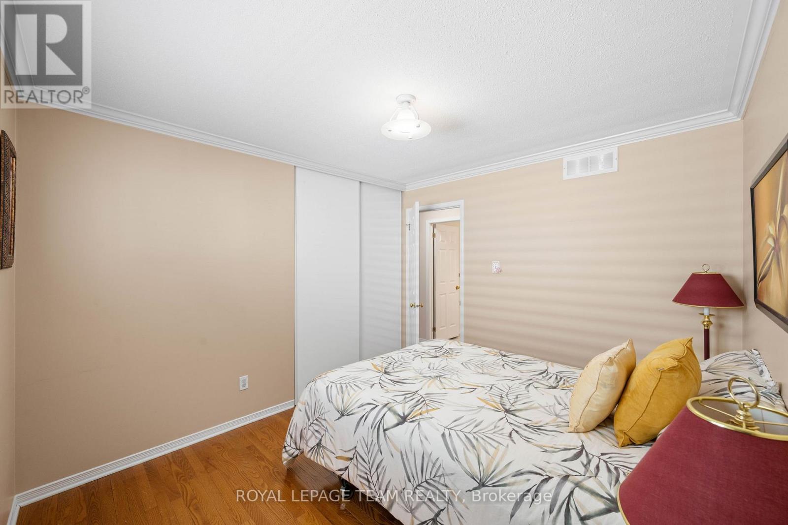 6526 Tooney Drive, Ottawa, Ontario  K1C 7G9 - Photo 29 - X13492200