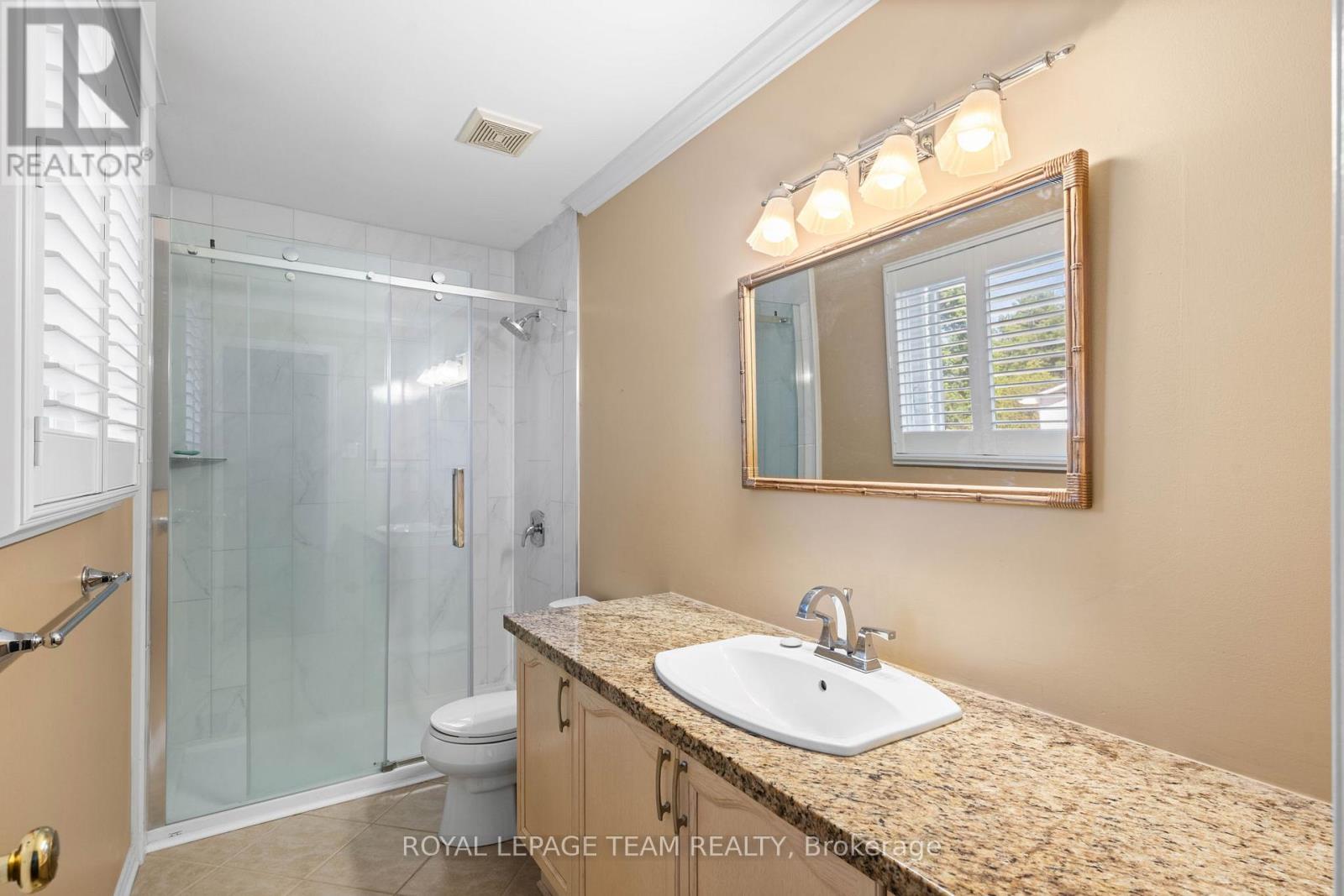 6526 Tooney Drive, Ottawa, Ontario  K1C 7G9 - Photo 32 - X13492200