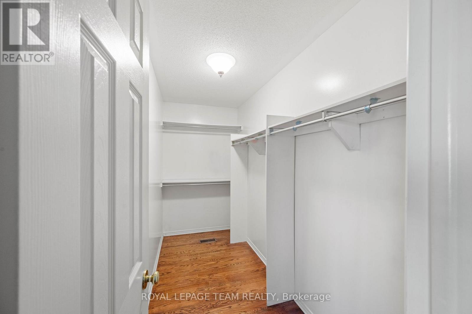 6526 Tooney Drive, Ottawa, Ontario  K1C 7G9 - Photo 33 - X13492200
