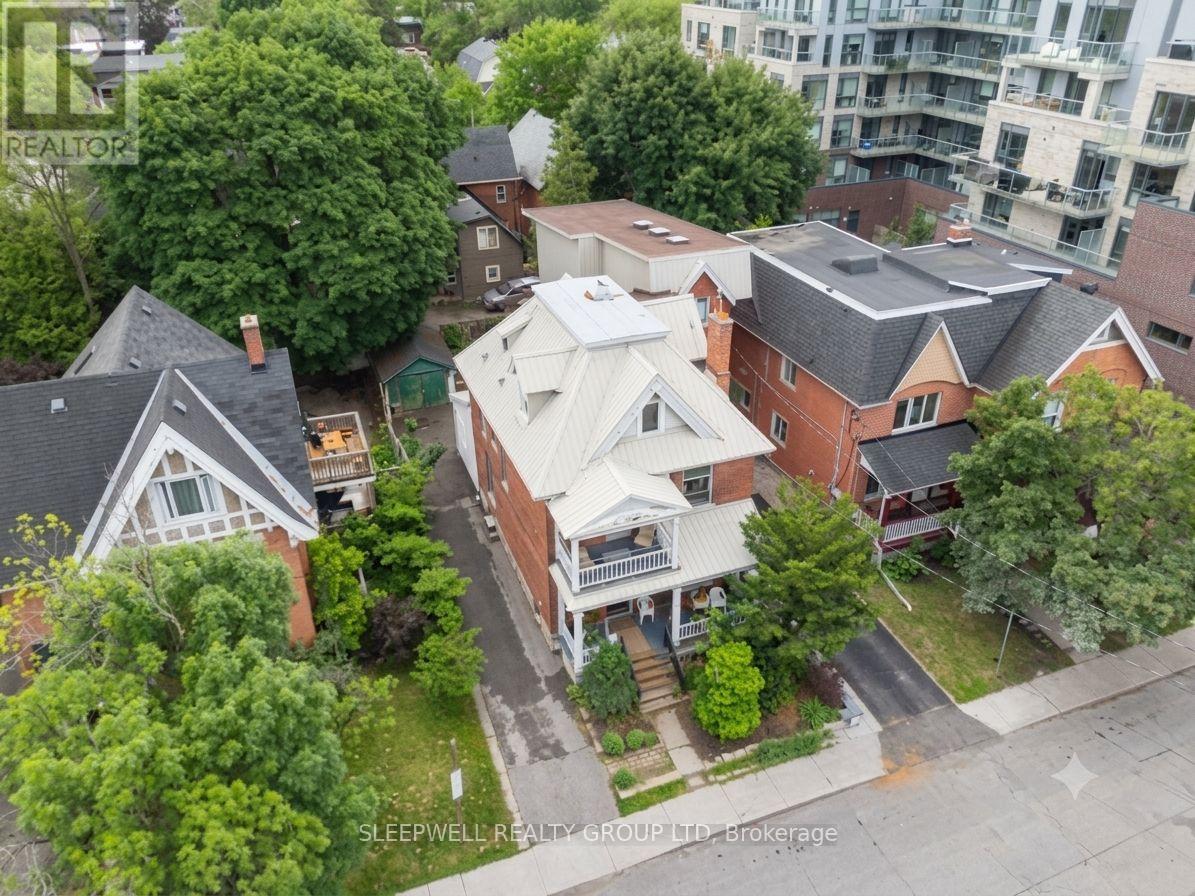 86 Fourth Avenue, Ottawa, Ontario  K1S 2L2 - Photo 2 - X13492274