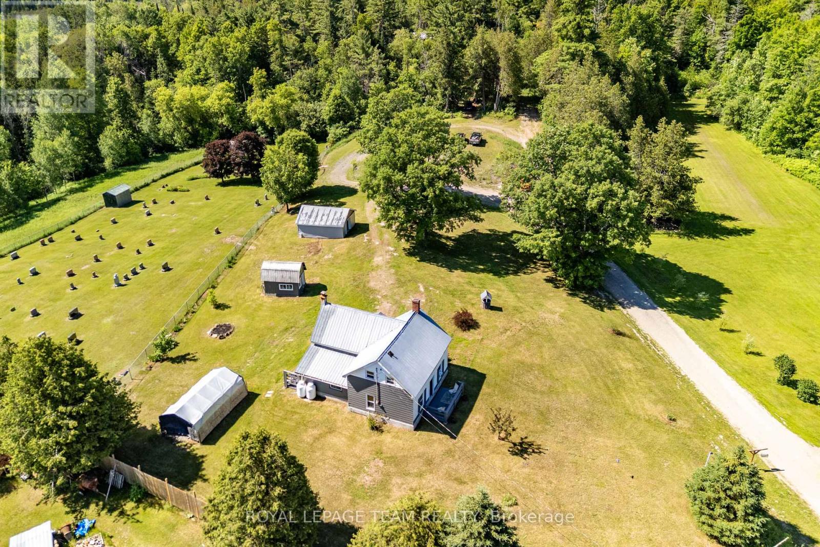 828 Cemetery Road, Lanark Highlands, Ontario  K0G 1K0 - Photo 14 - X13492356