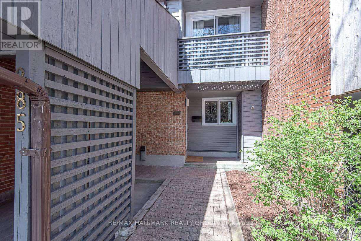 285 BRUYERE STREET, Ottawa, Ontario