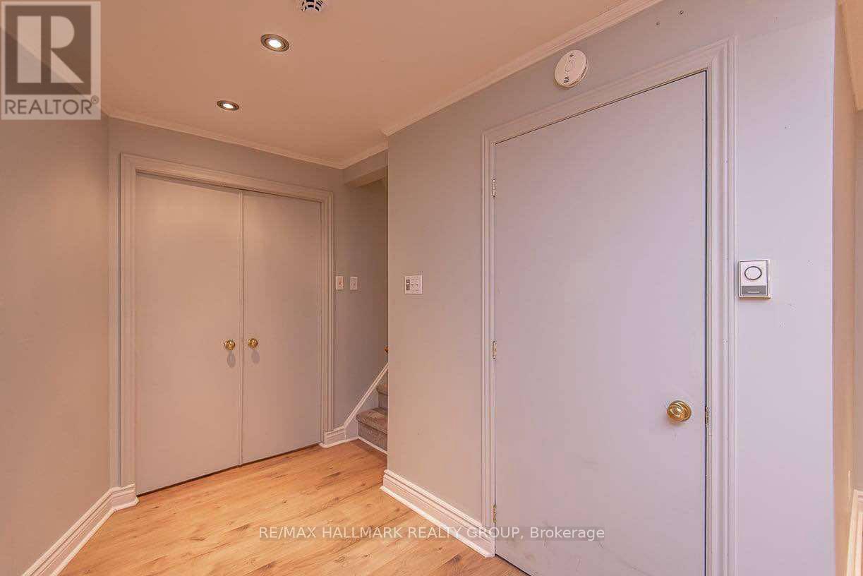 285 Bruyere Street, Ottawa, Ontario  K1N 5E5 - Photo 20 - X13492378