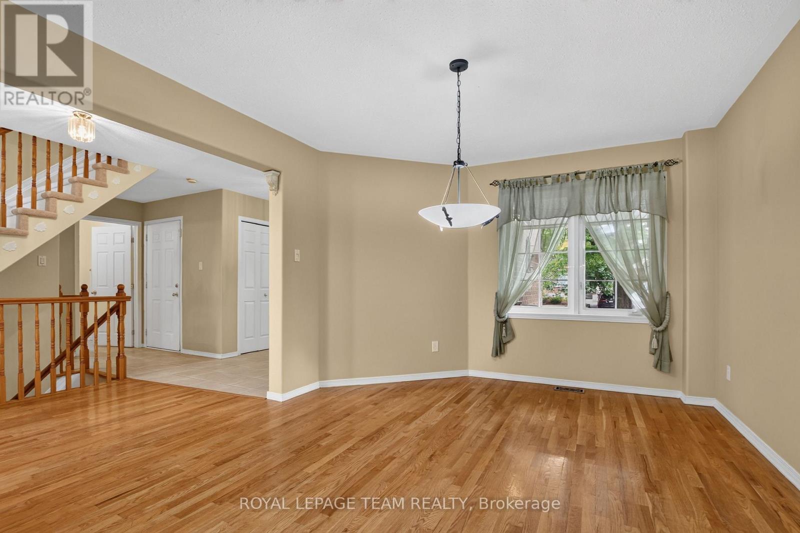 1115 Grenon Avenue, Ottawa, Ontario  K2B 1A9 - Photo 10 - X13492460