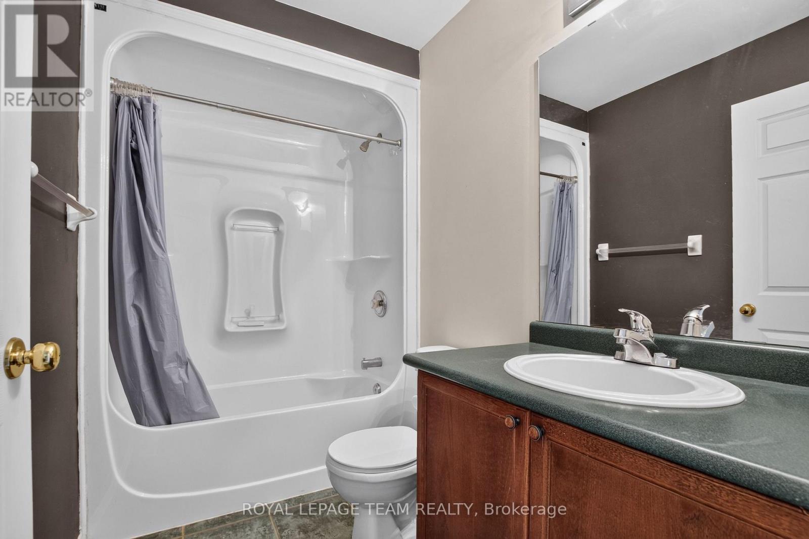 1115 Grenon Avenue, Ottawa, Ontario  K2B 1A9 - Photo 33 - X13492460