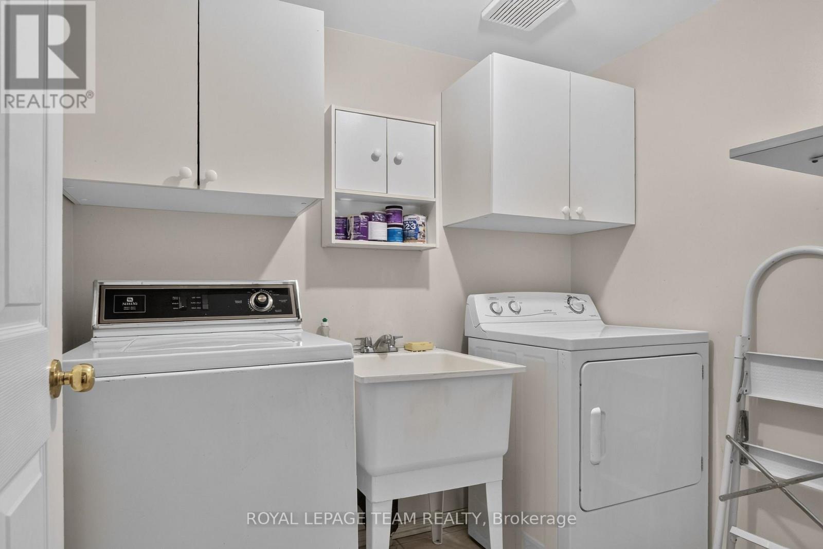 1115 Grenon Avenue, Ottawa, Ontario  K2B 1A9 - Photo 46 - X13492460