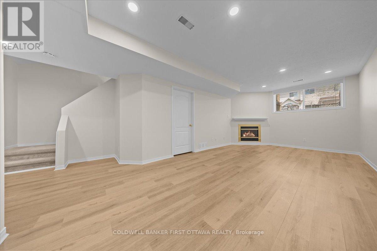 22 Cloutier Street, Ottawa, Ontario  K2J 4T5 - Photo 32 - X13492684