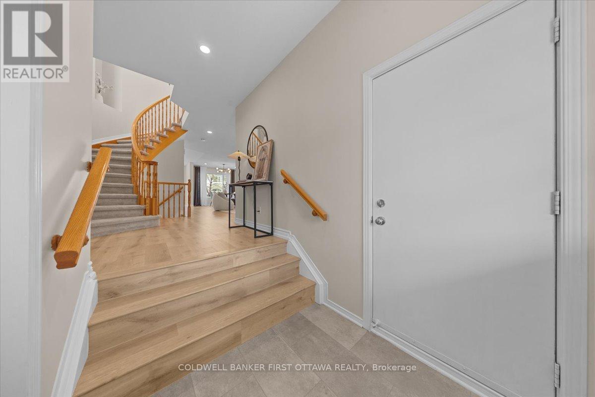 22 Cloutier Street, Ottawa, Ontario  K2J 4T5 - Photo 6 - X13492684