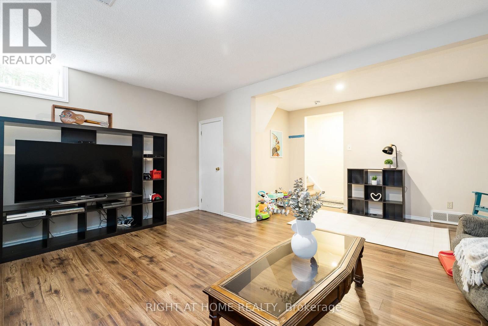 30 Berkshire Way, Ottawa, Ontario  K2J 2B2 - Photo 29 - X13492866