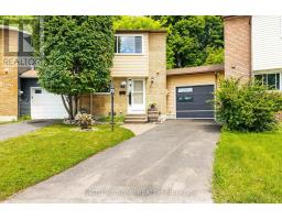 30 BERKSHIRE WAY, Ottawa, Ontario