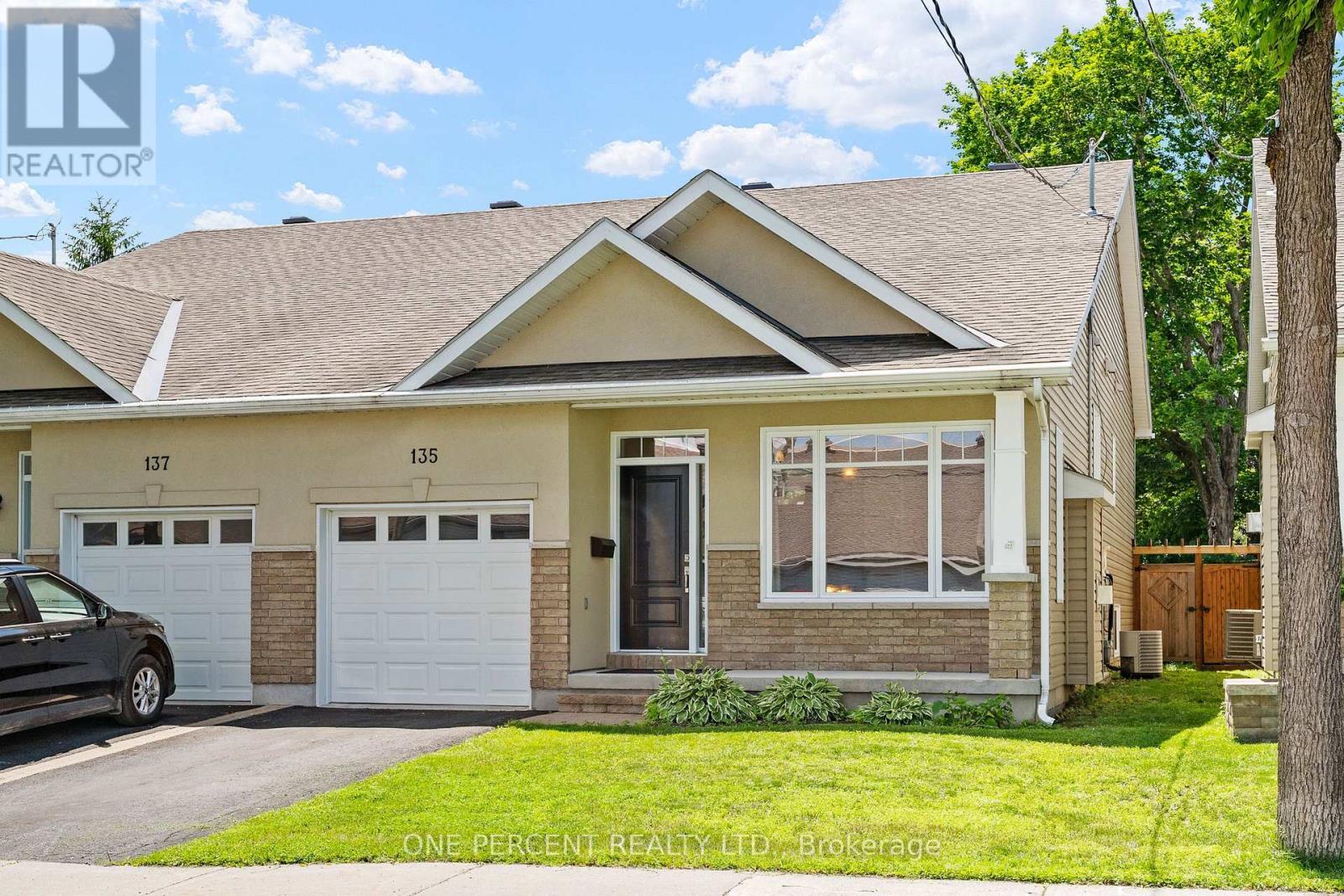 135 Elizabeth Street, Carleton Place, Ontario  K7C 2V9 - Photo 2 - X13492900