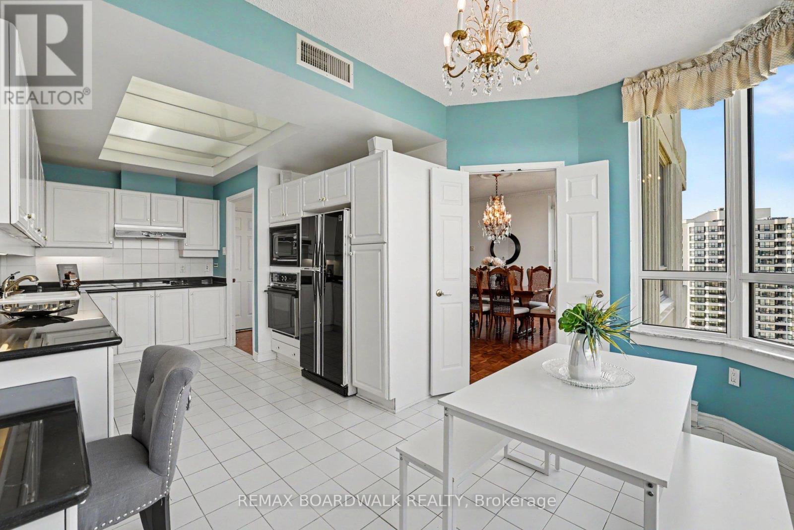 2201 - 1480 Riverside Drive, Ottawa, Ontario  K1G 5H2 - Photo 13 - X13493180
