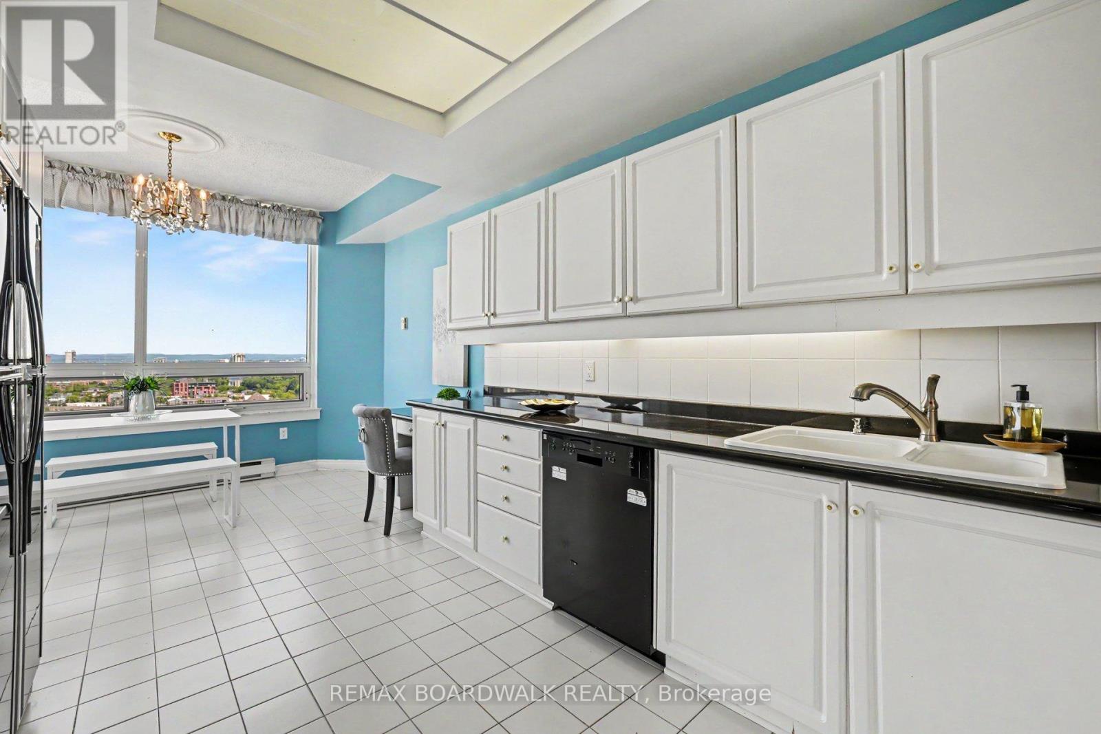 2201 - 1480 Riverside Drive, Ottawa, Ontario  K1G 5H2 - Photo 18 - X13493180