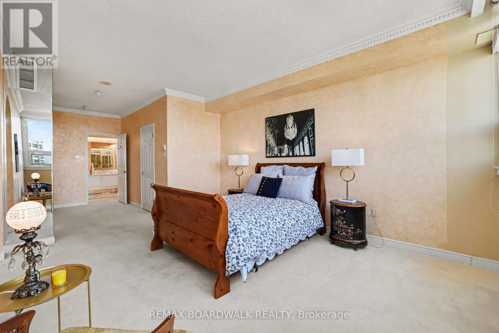 2201 - 1480 Riverside Drive, Ottawa, Ontario  K1G 5H2 - Photo 25 - X13493180