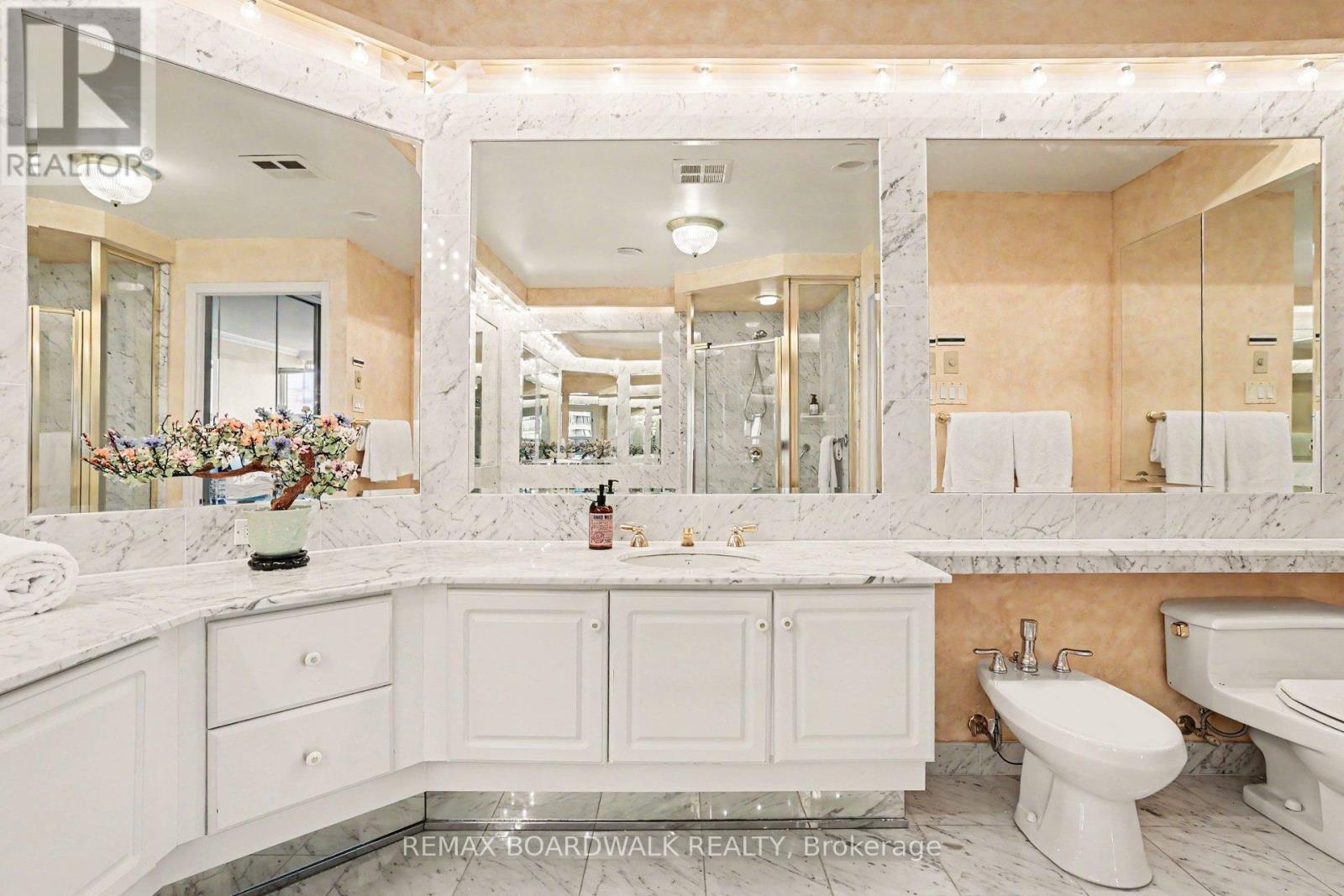 2201 - 1480 Riverside Drive, Ottawa, Ontario  K1G 5H2 - Photo 28 - X13493180