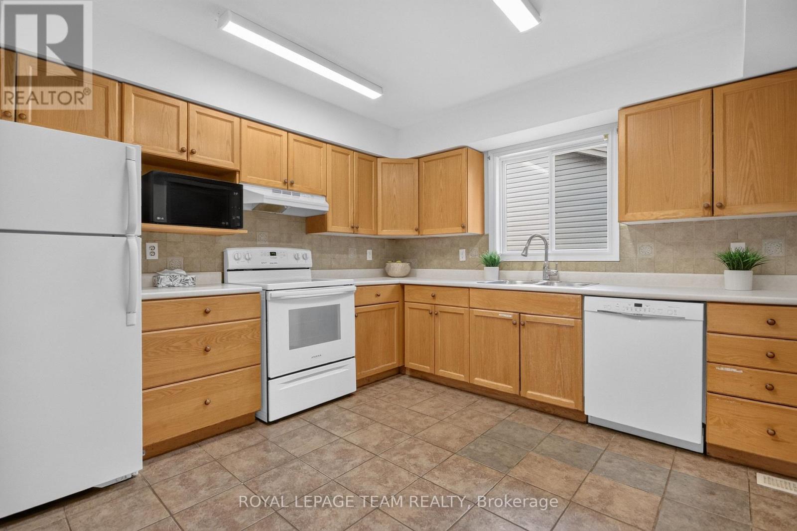 148 Charlotte Street, Merrickville-Wolford, Ontario  K0G 1N0 - Photo 13 - X13493354
