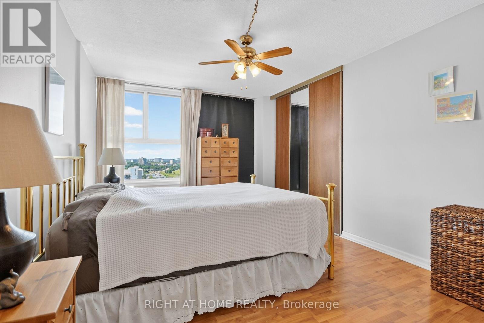 2204 - 1785 Frobisher Lane, Ottawa, Ontario  K1G 3T7 - Photo 17 - X13493508