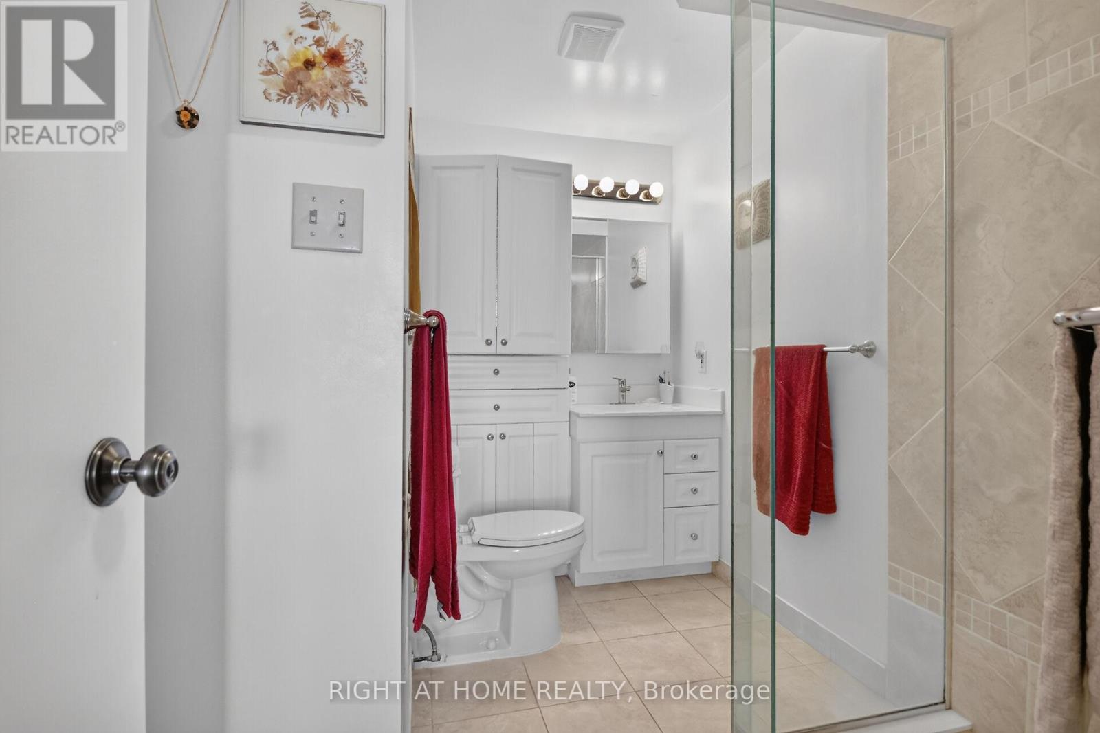 2204 - 1785 Frobisher Lane, Ottawa, Ontario  K1G 3T7 - Photo 19 - X13493508