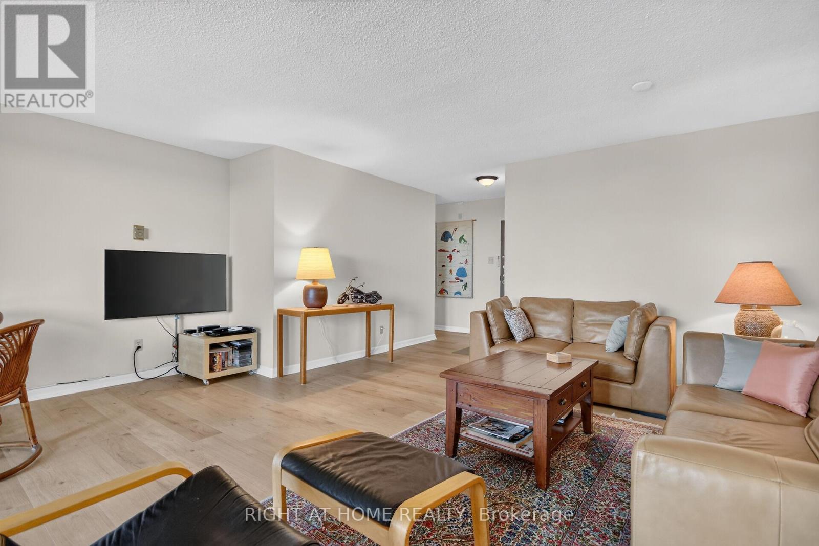 2204 - 1785 Frobisher Lane, Ottawa, Ontario  K1G 3T7 - Photo 8 - X13493508