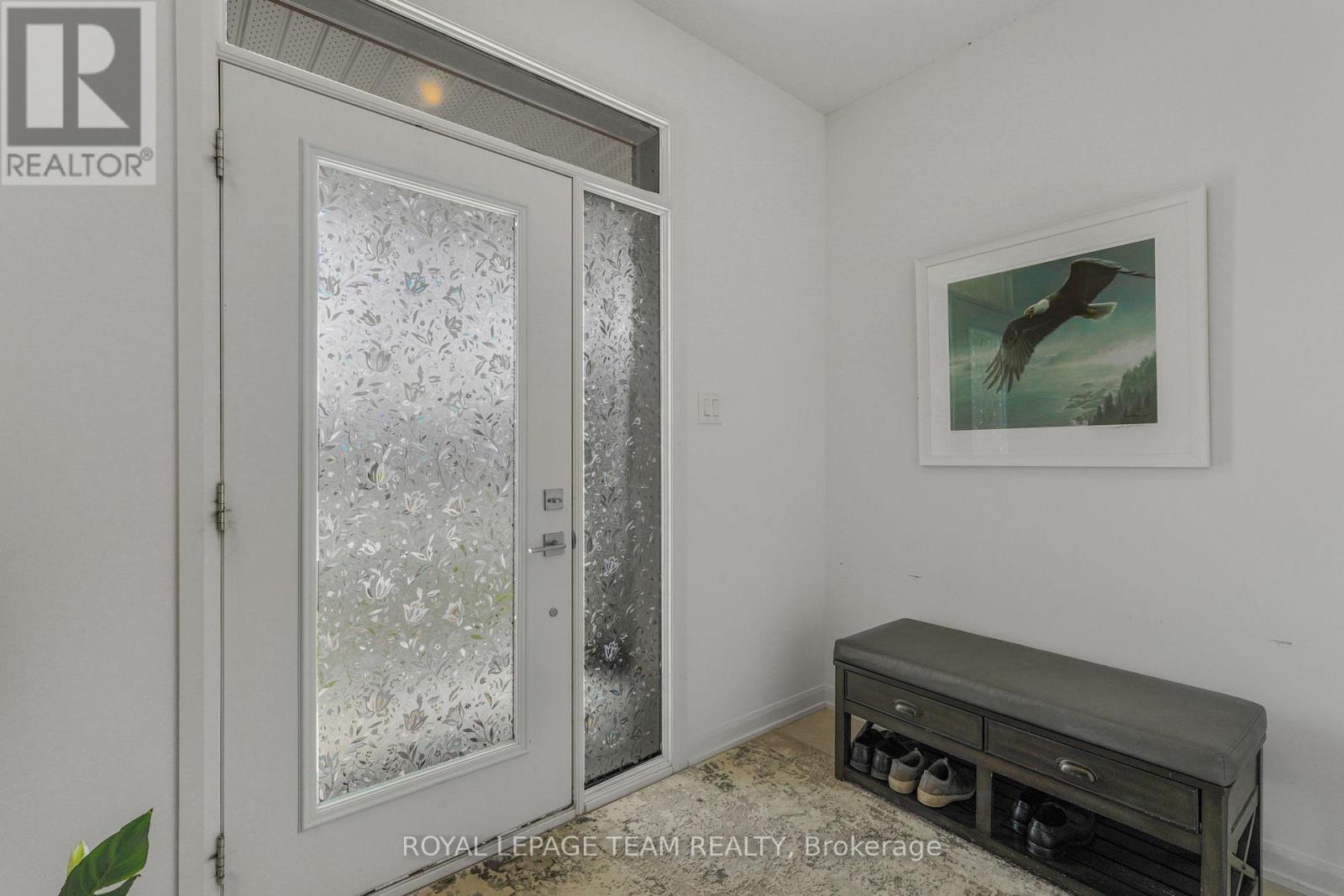 376 Sterling Avenue, Clarence-Rockland, Ontario  K4K 0L4 - Photo 2 - X13493830