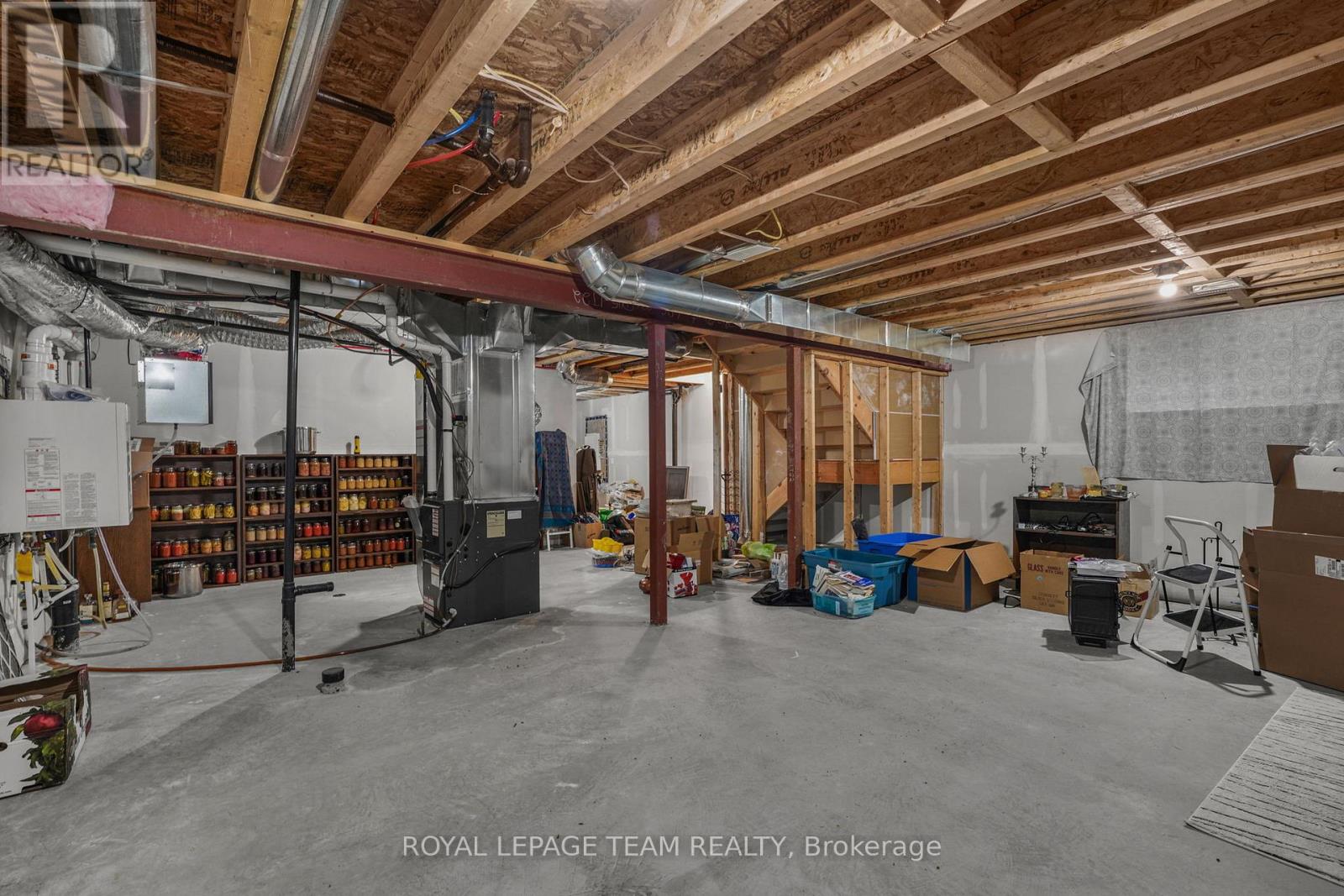 376 Sterling Avenue, Clarence-Rockland, Ontario  K4K 0L4 - Photo 25 - X13493830
