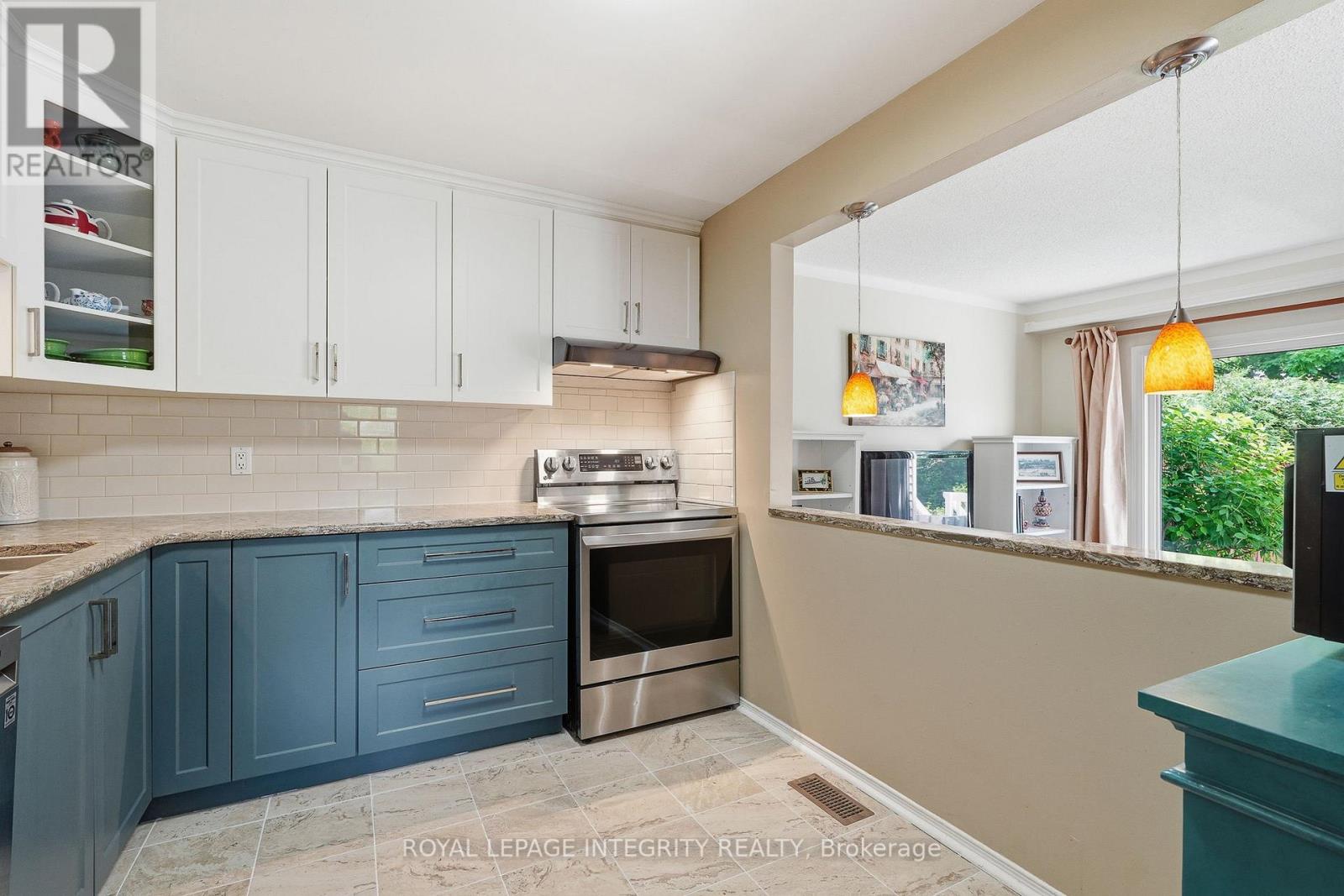 142 Gladecrest Court, Ottawa, Ontario  K2H 9J8 - Photo 9 - X13493884