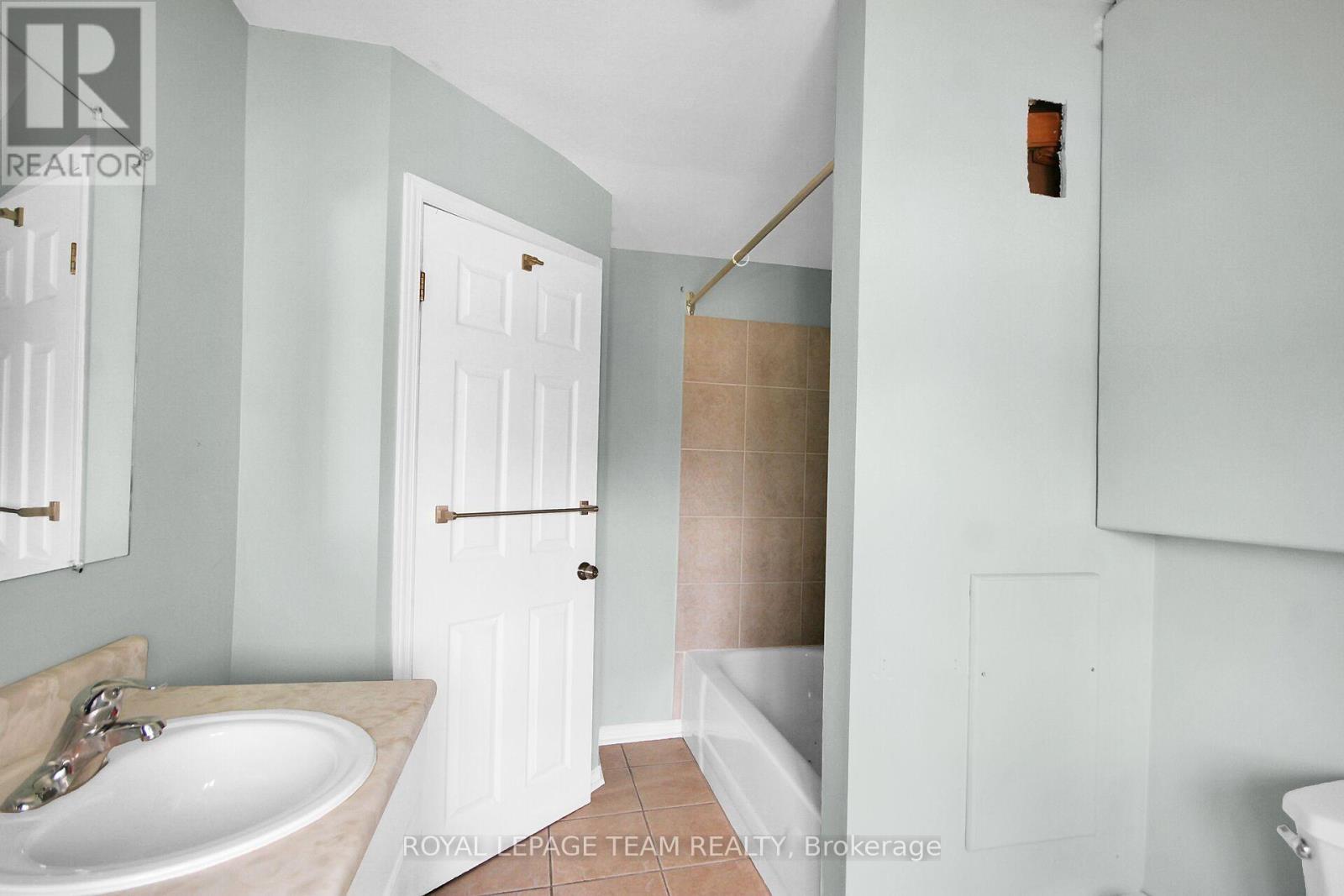 490 Main Street, North Dundas, Ontario  K0C 2K0 - Photo 26 - X13494104