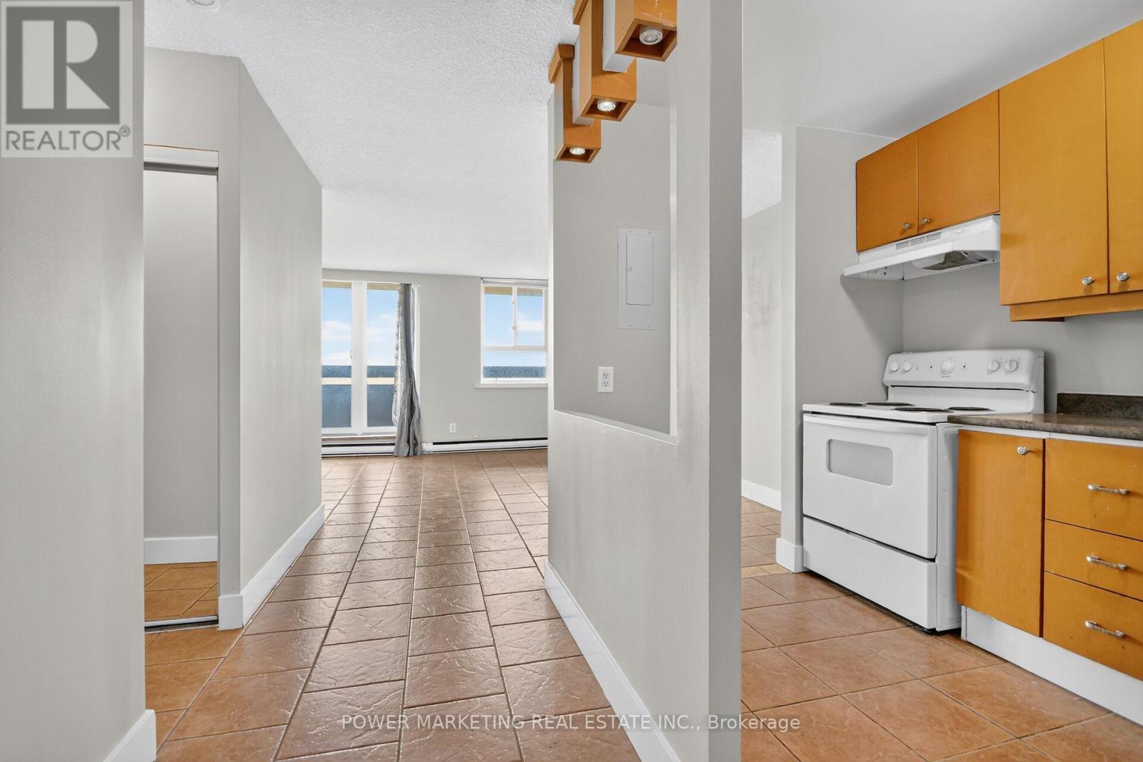 810 - 2020 Jasmine Crescent, Ottawa, Ontario  K1J 8K5 - Photo 11 - X13494228
