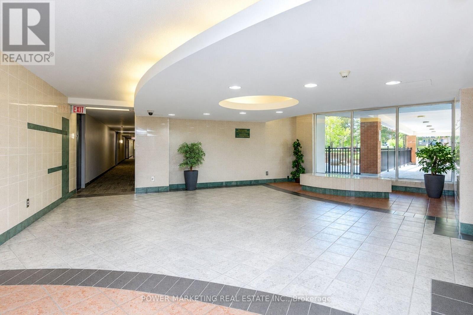 810 - 2020 Jasmine Crescent, Ottawa, Ontario  K1J 8K5 - Photo 4 - X13494228